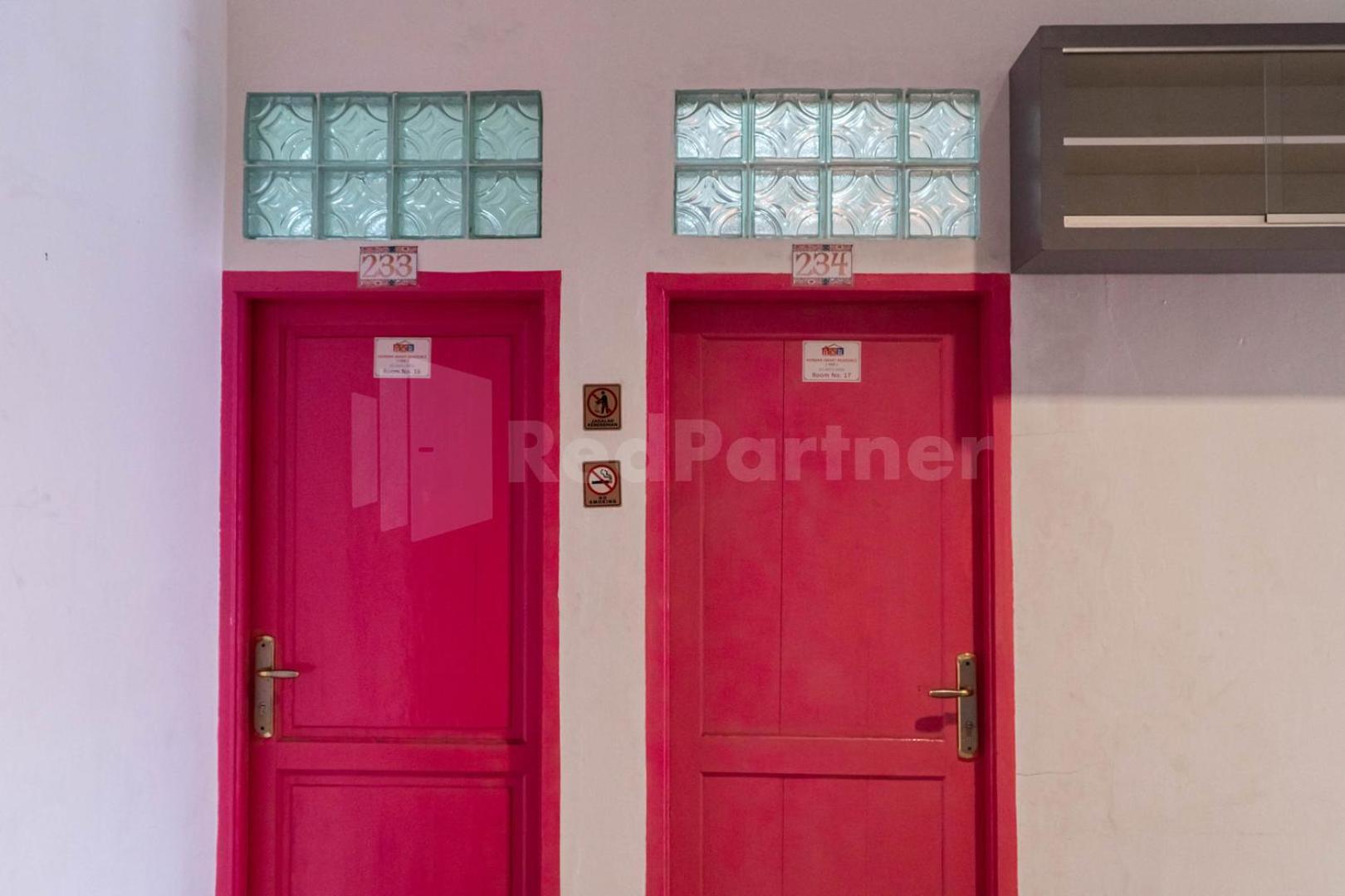Asri Residence Near Jalan Iskandar Muda Medan Mitra Reddoorz Exterior photo